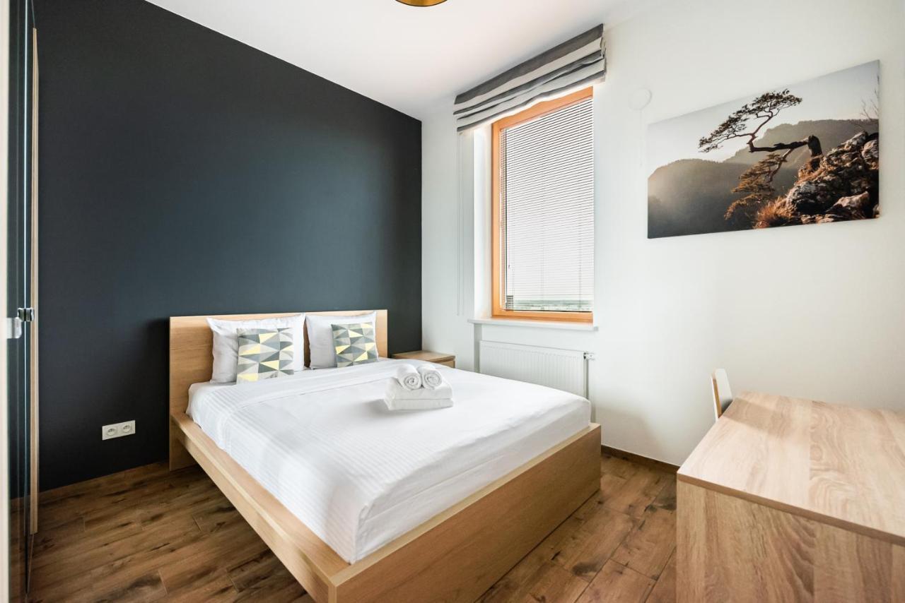 ורשה Metro Imielin 13Th Floor Apartment מראה חיצוני תמונה